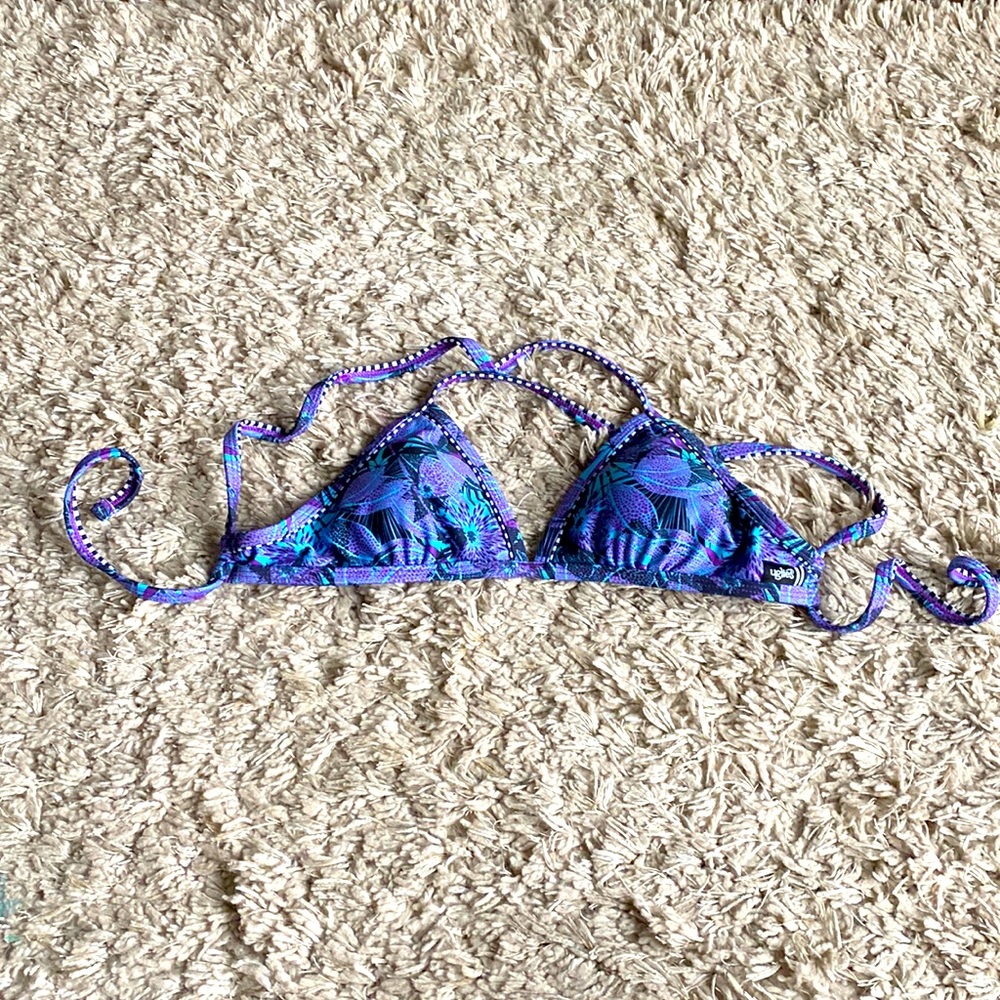 Women’s Swim Top